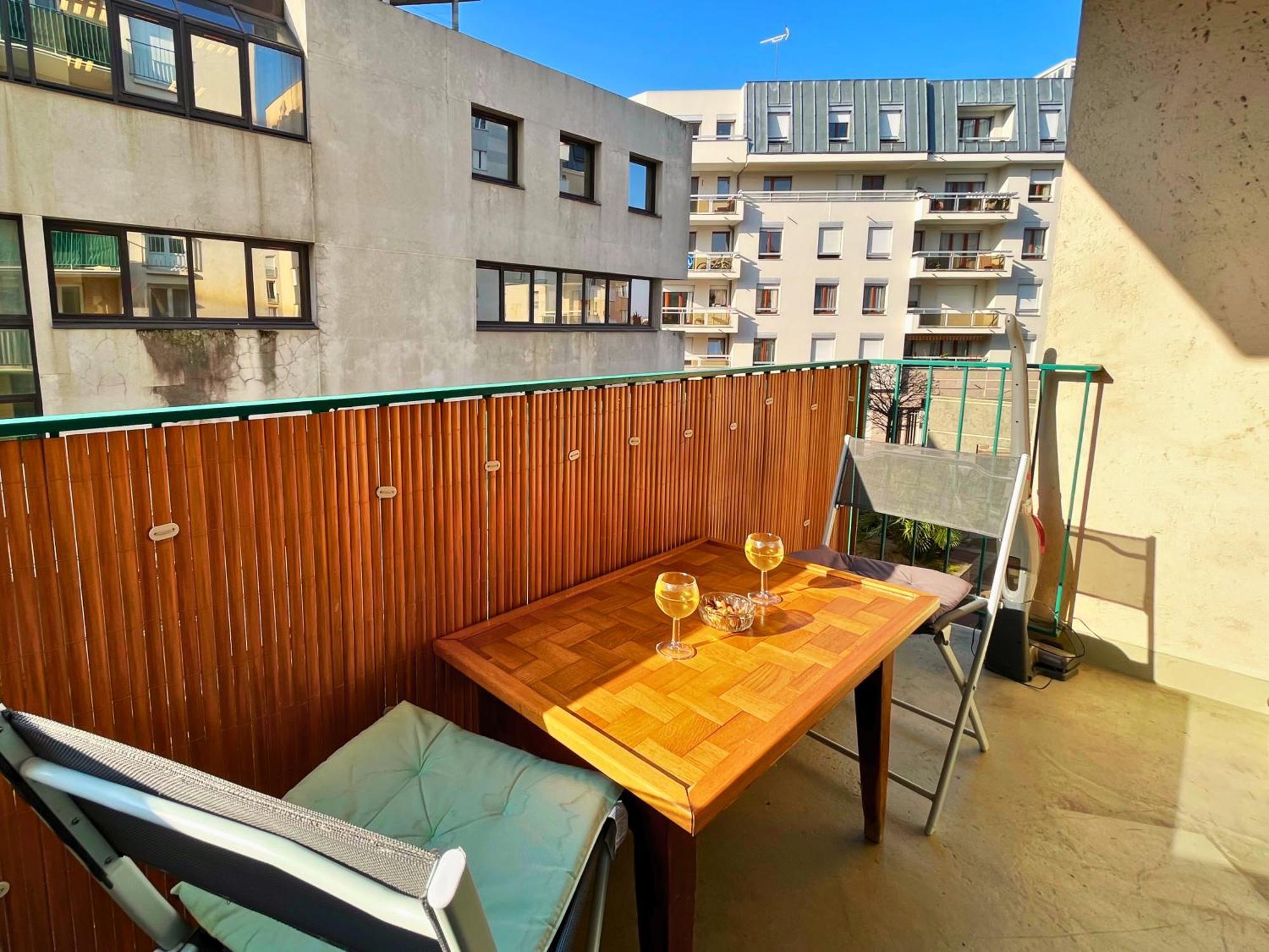 La Tour - Tout Confort - Hypercentre - Balcon #Sirdest 프랑콩빌 외부 사진